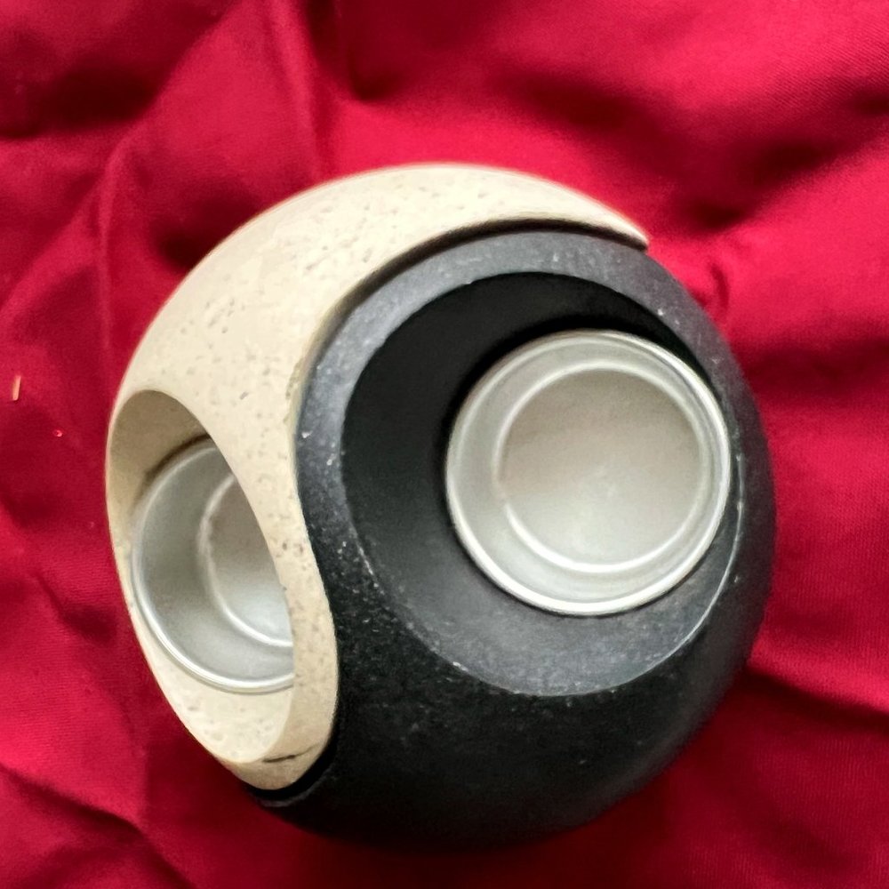 Party Lite Yin Yang Tea Light